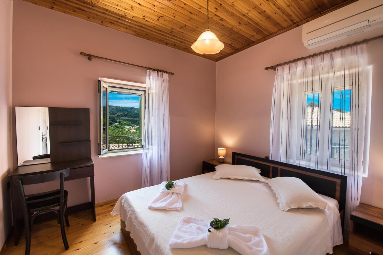 Villa Charonia Spanokhorion Bagian luar foto